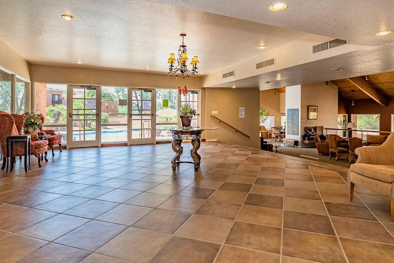 Ventana Oasis Apartment